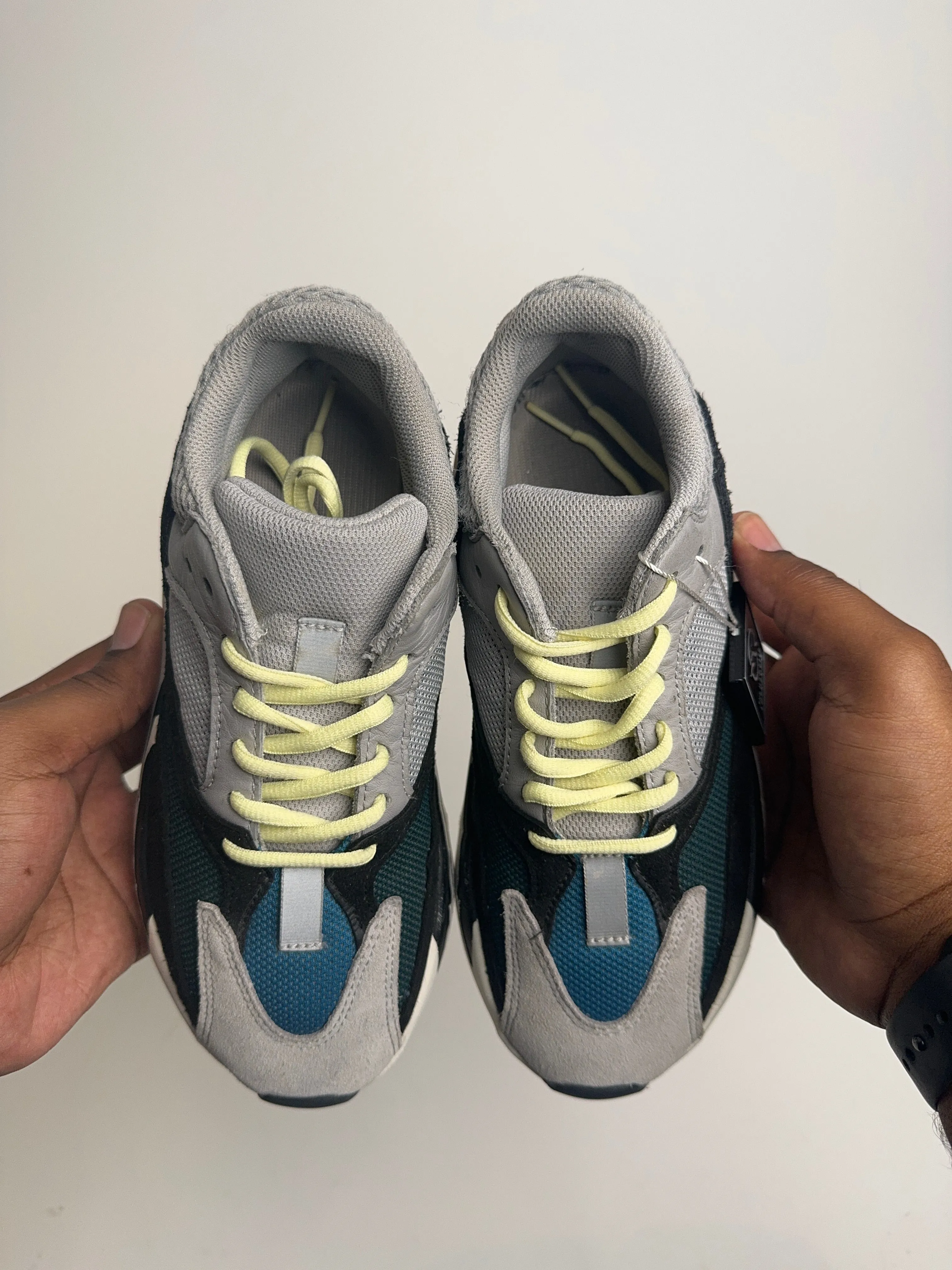 Adidas Yeezy Boost 700 Wave Runner (2017/2023) (Pre-Owned)