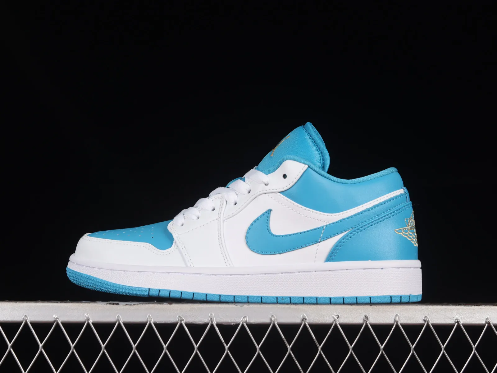 Air Jordan 1 Low Aquatone Teal White 553560-174