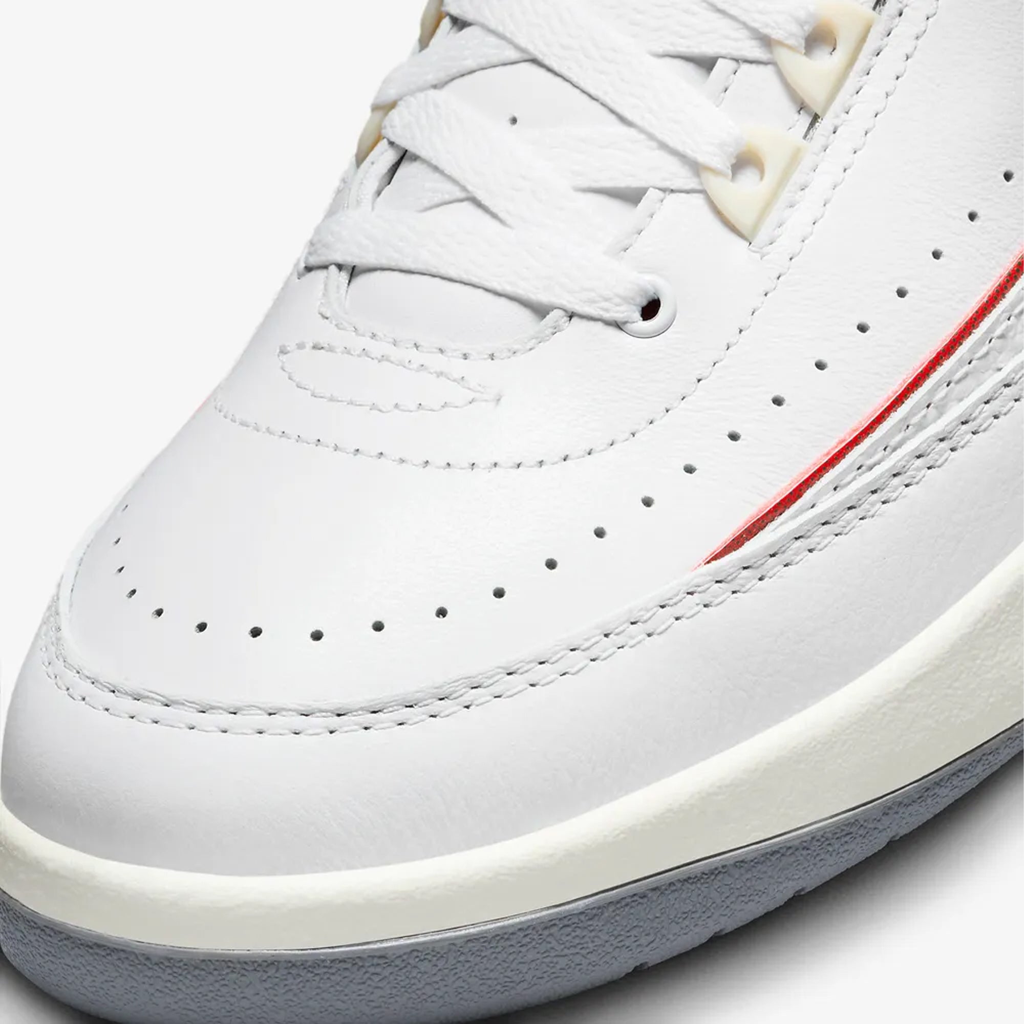 AIR JORDAN 2 ORIGINS 'WHITE/FIRE RED-FIR-SAIL'