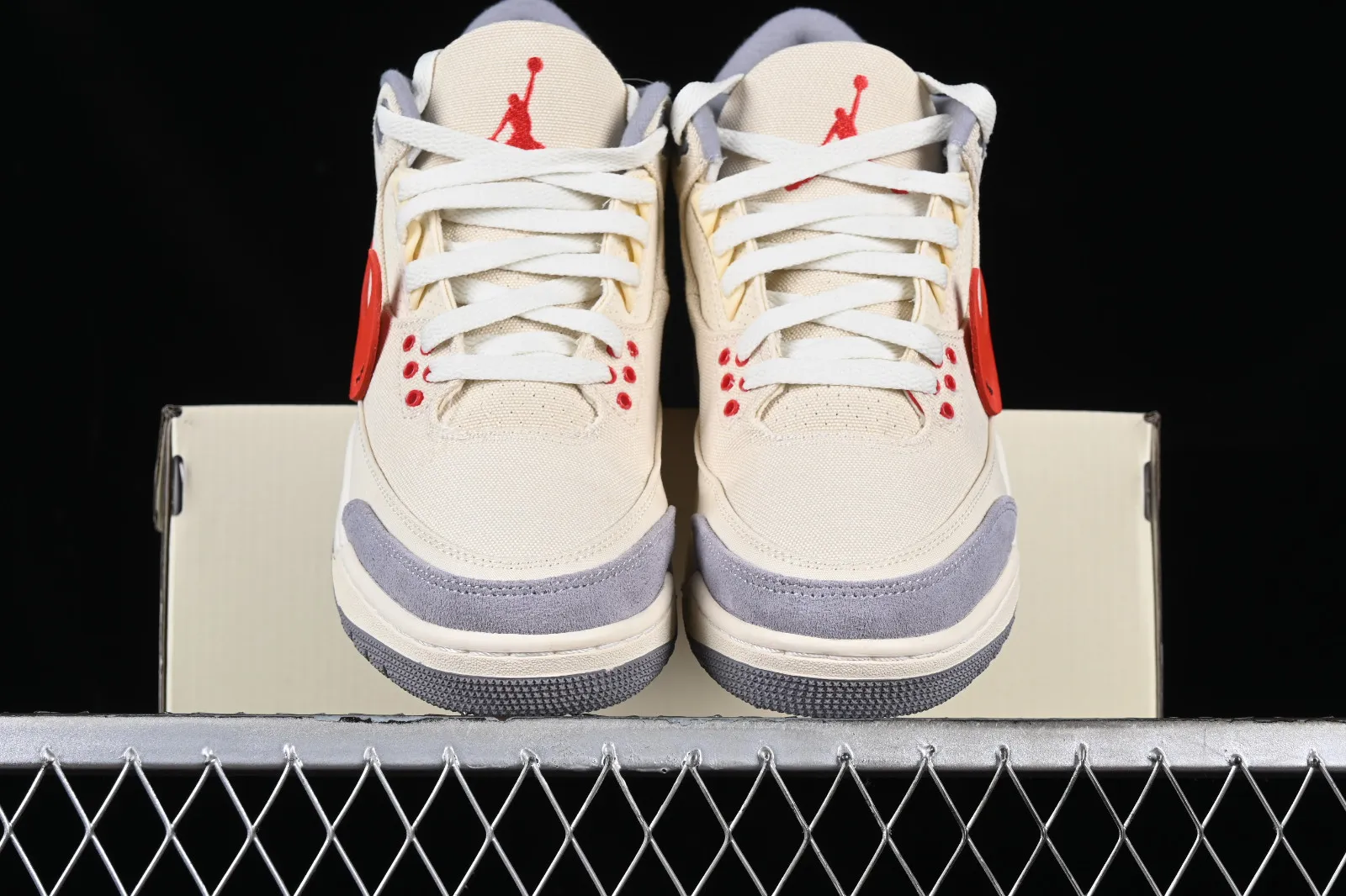 Air Jordan 3 Co-Branding Sail University Red Cement Grey DH7139-002