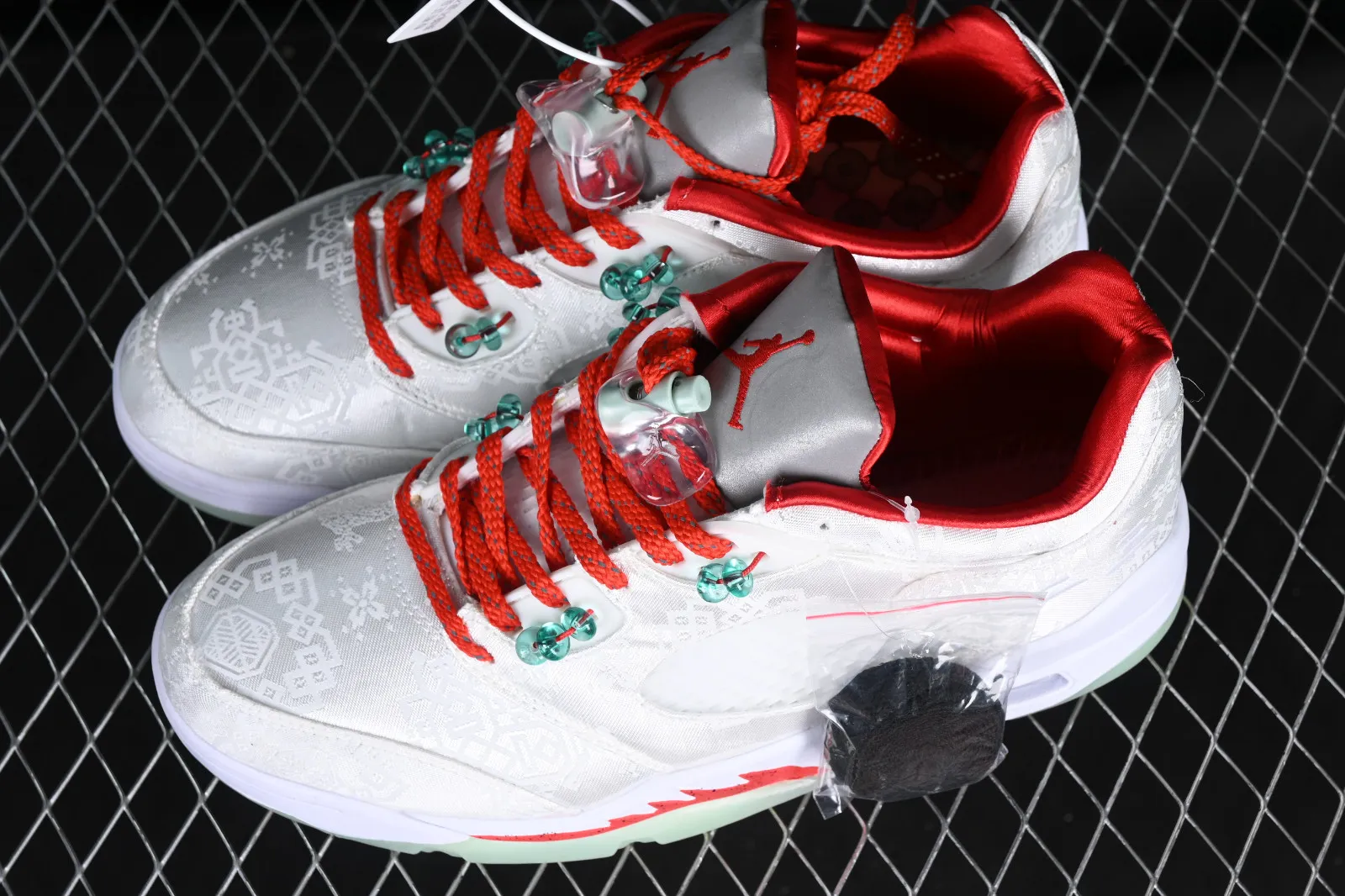 Air Jordan 5 Retro Low White Red Green DM4640-666