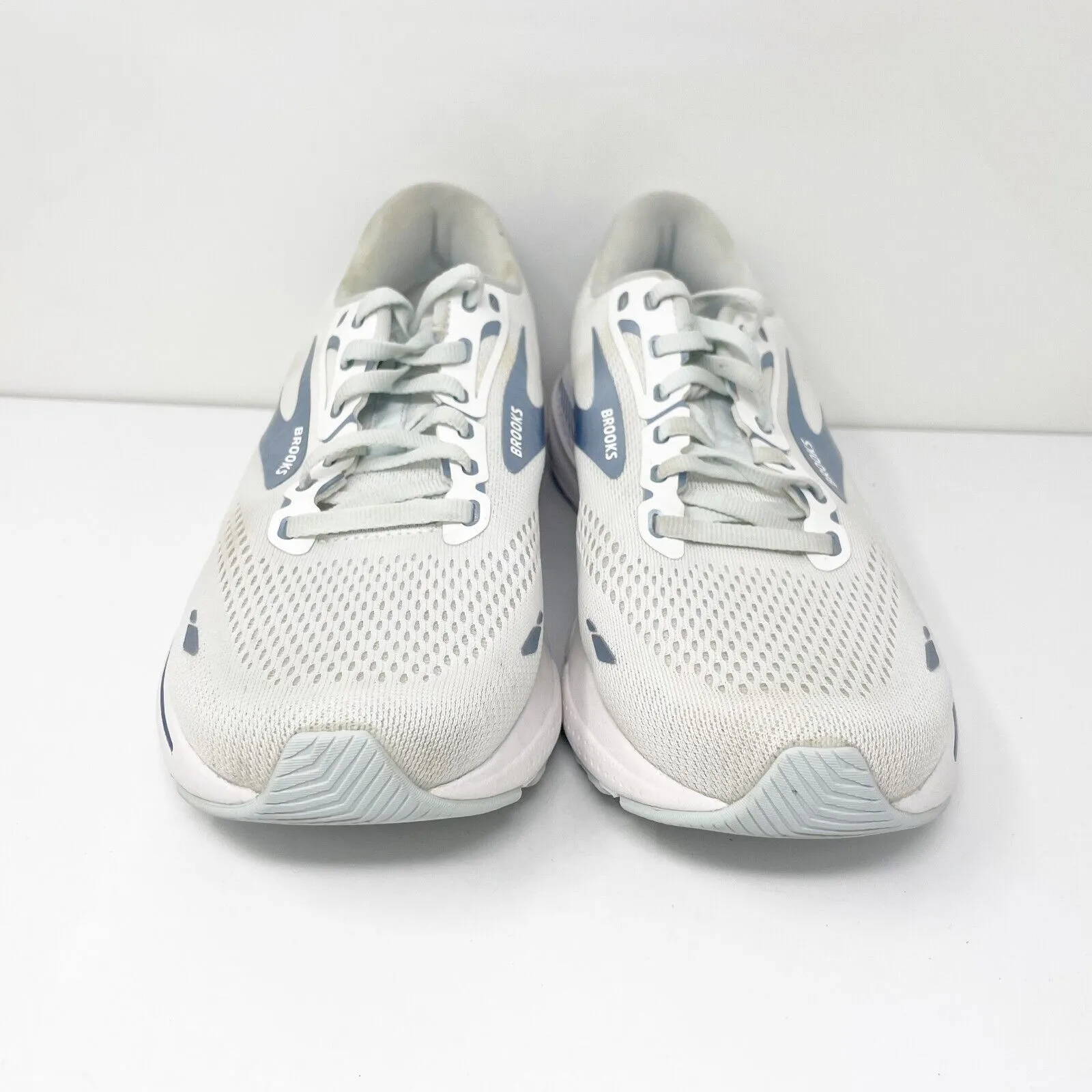 Brooks Womens Adrenaline GTS 23 1203811B191 White Running Shoes Sneakers Sz 11 B