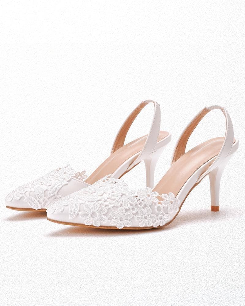 Eelgant Lace Gore Heels