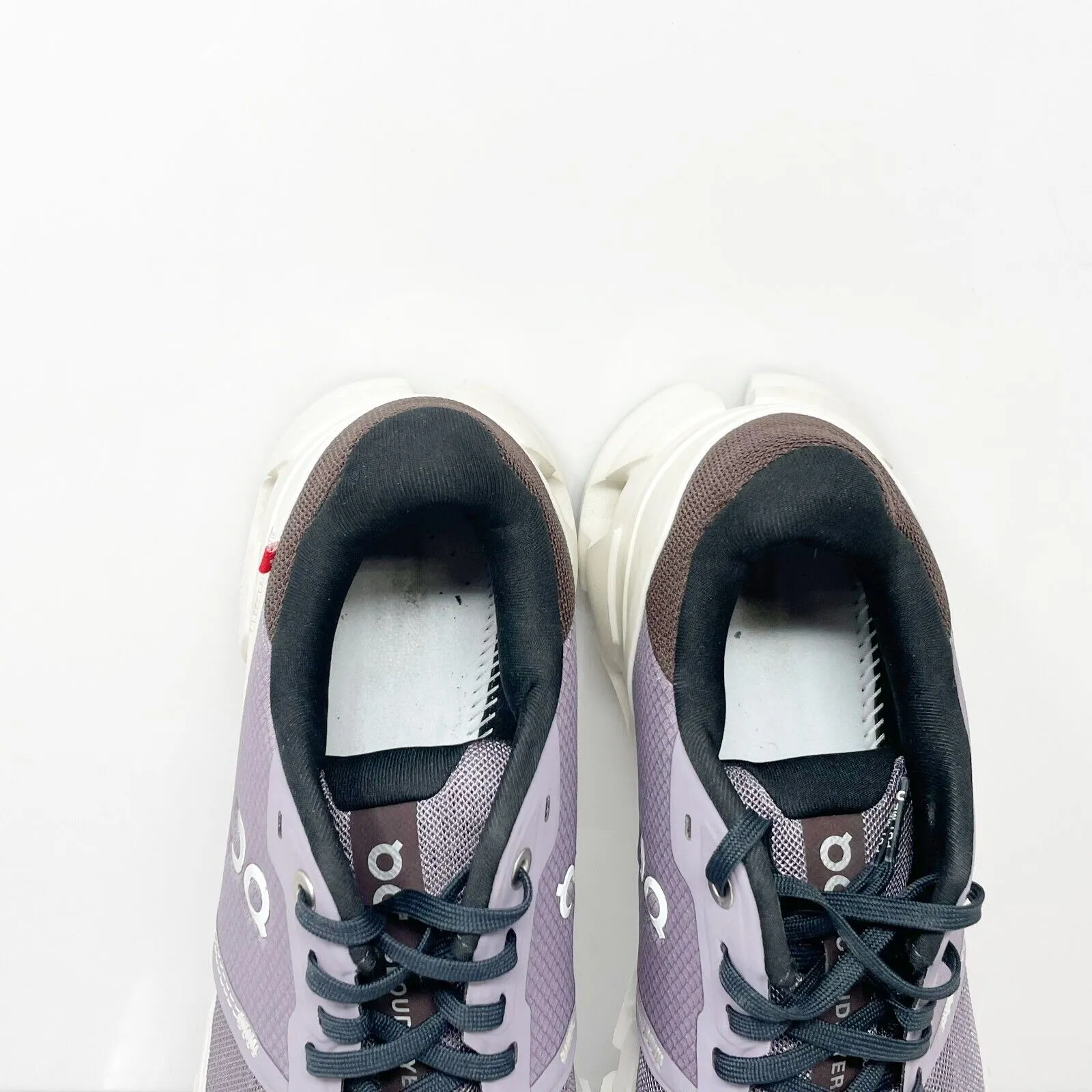 On Womens Cloudflyer 4 Purple Running Shoes Sneakers Size 8.5