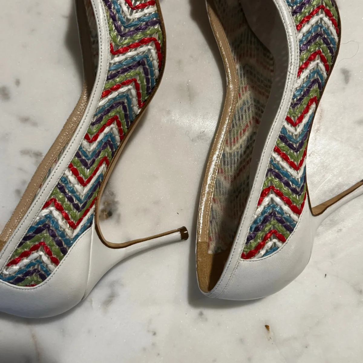 Pointed High Heels - Rainbow/White