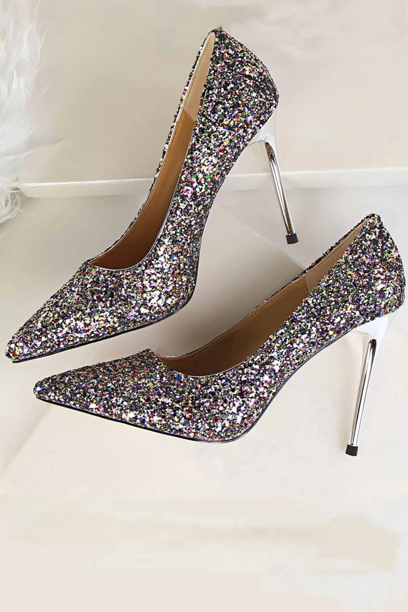 Pointed Toe Sequined High Heels