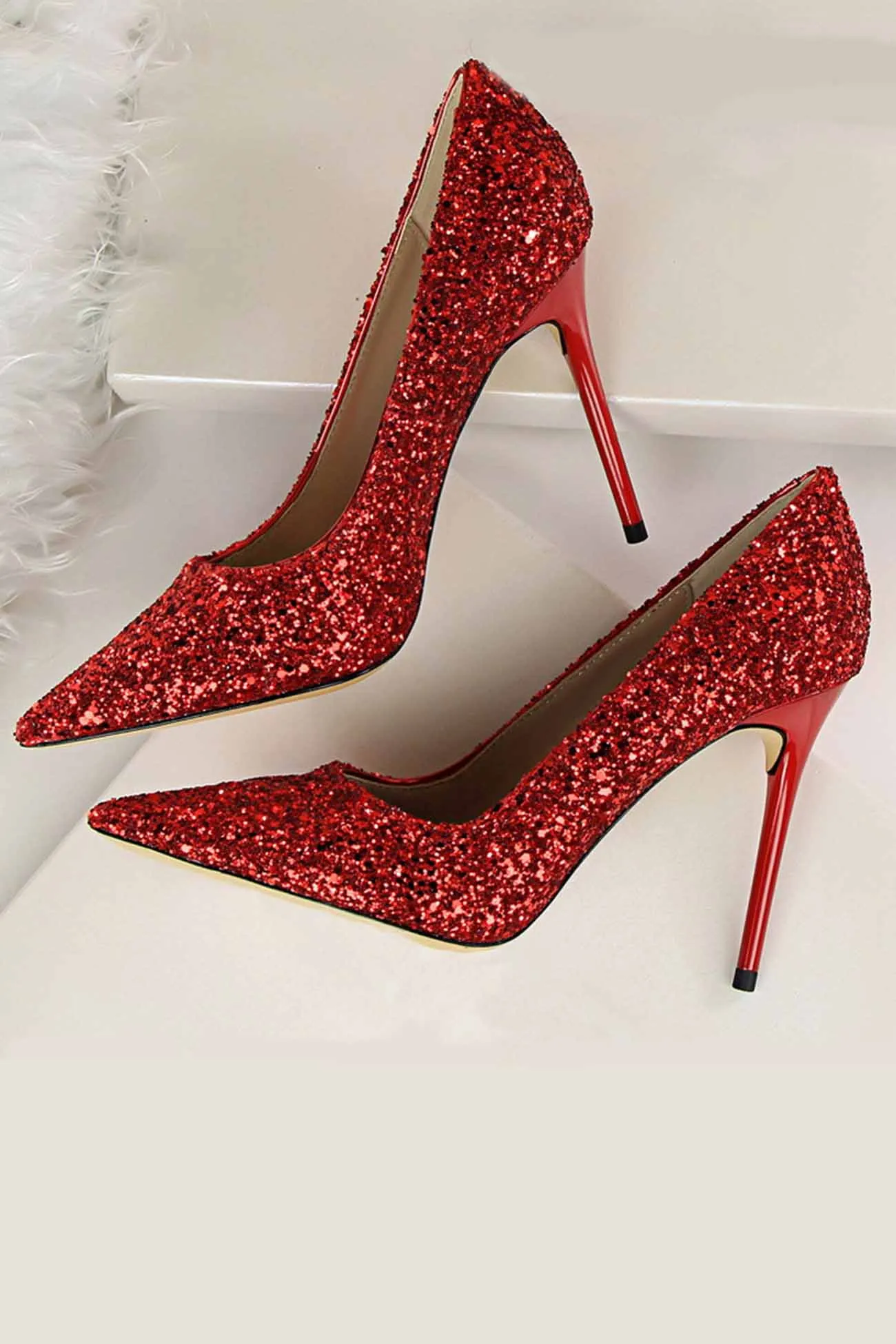 Pointed Toe Sequined High Heels