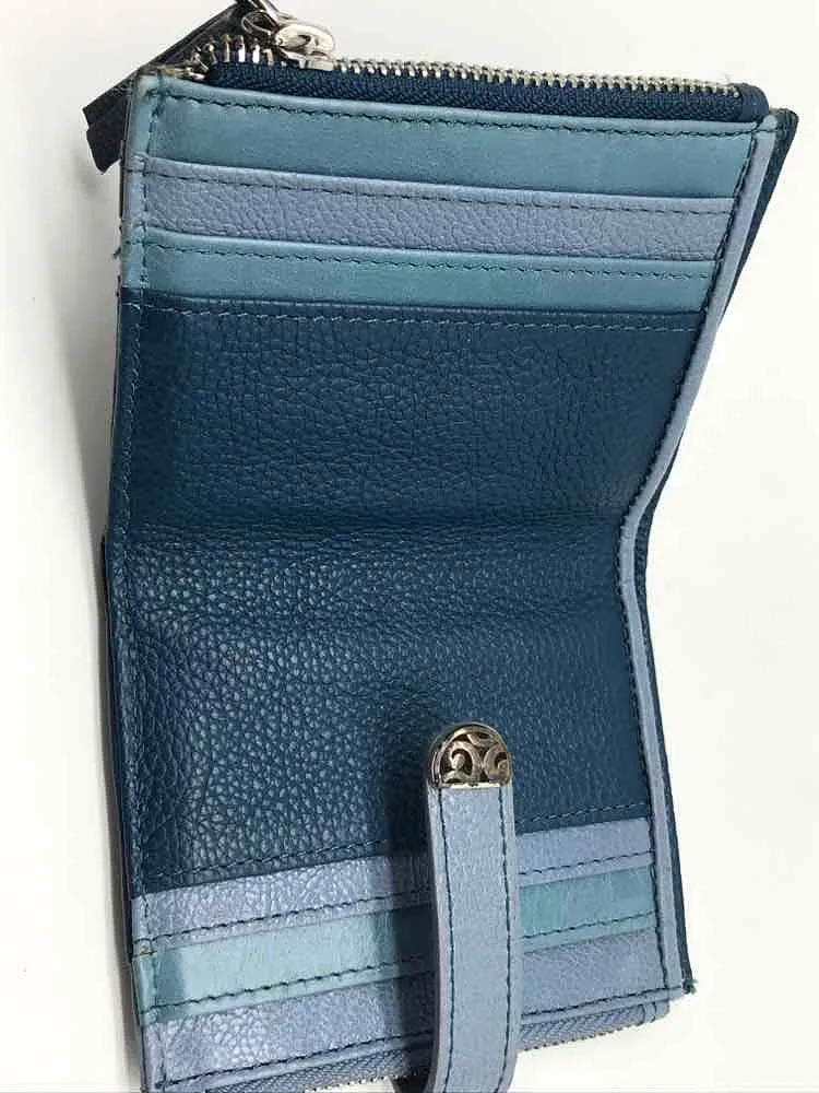 Pre-Owned Brighton Blue Wallet Clasp Wallet