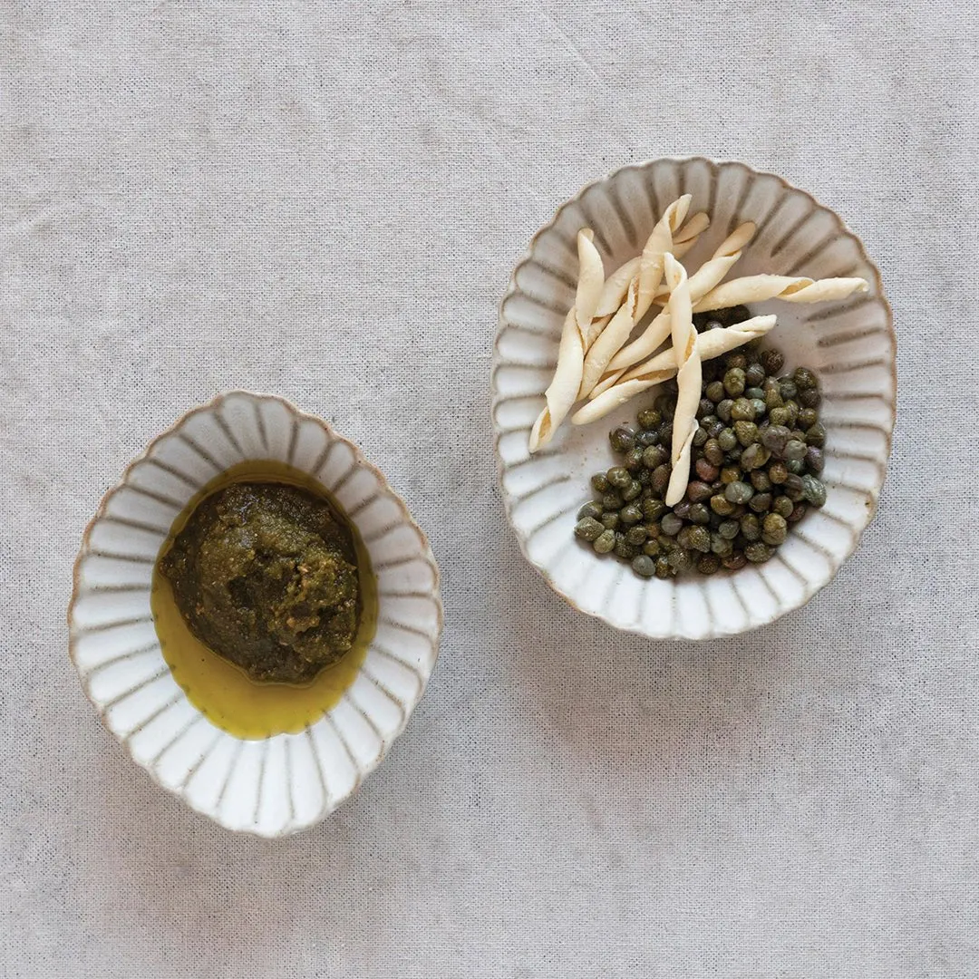 Stoneware Dish with Scalloped Edge