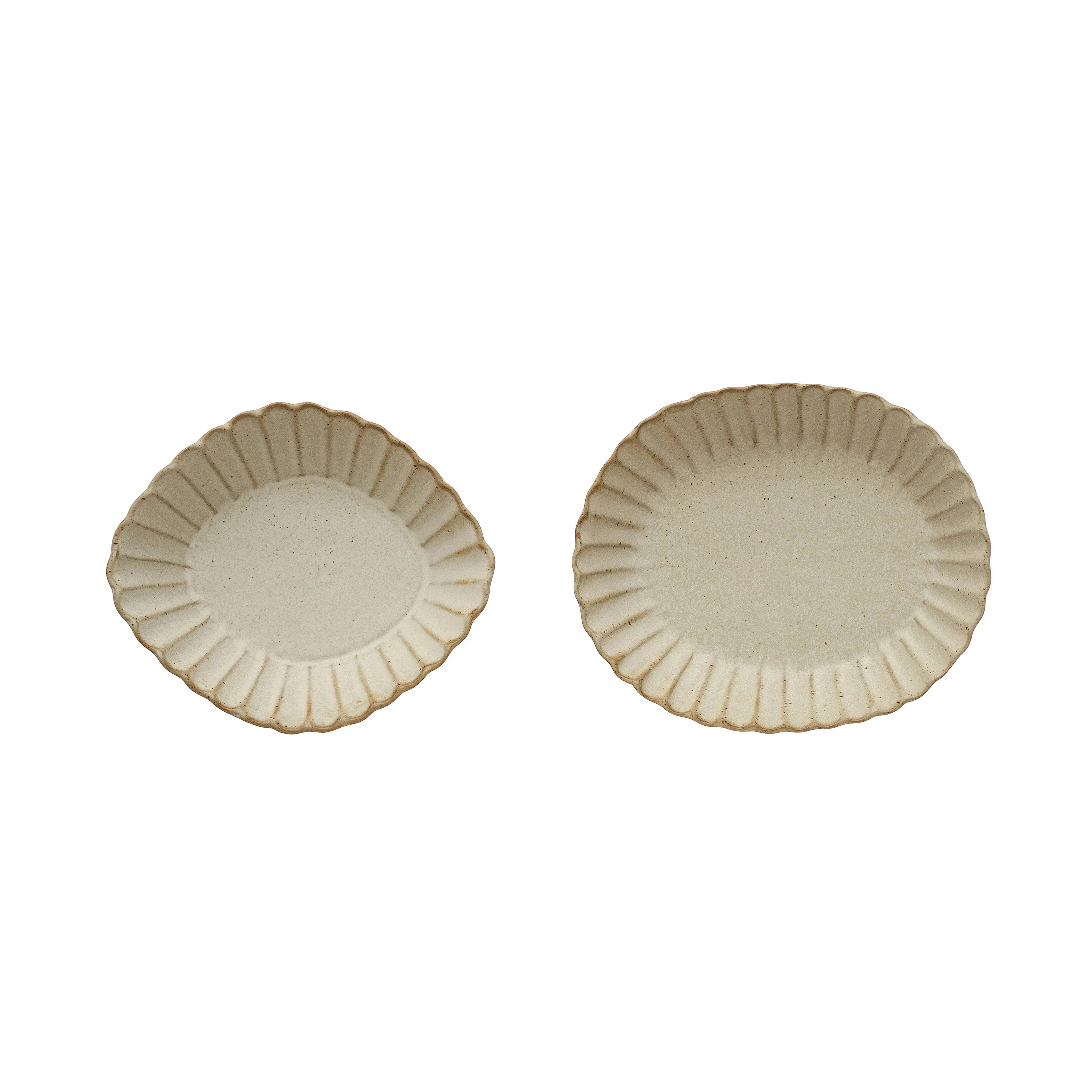 Stoneware Dish with Scalloped Edge