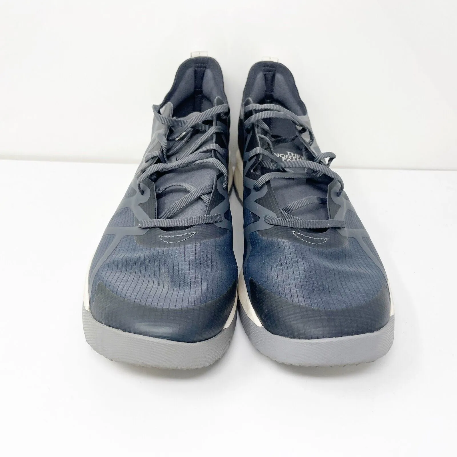 The North Face Mens Flypack NF0A5JC1-72Q Gray Running Shoes Sneakers Size 10.5