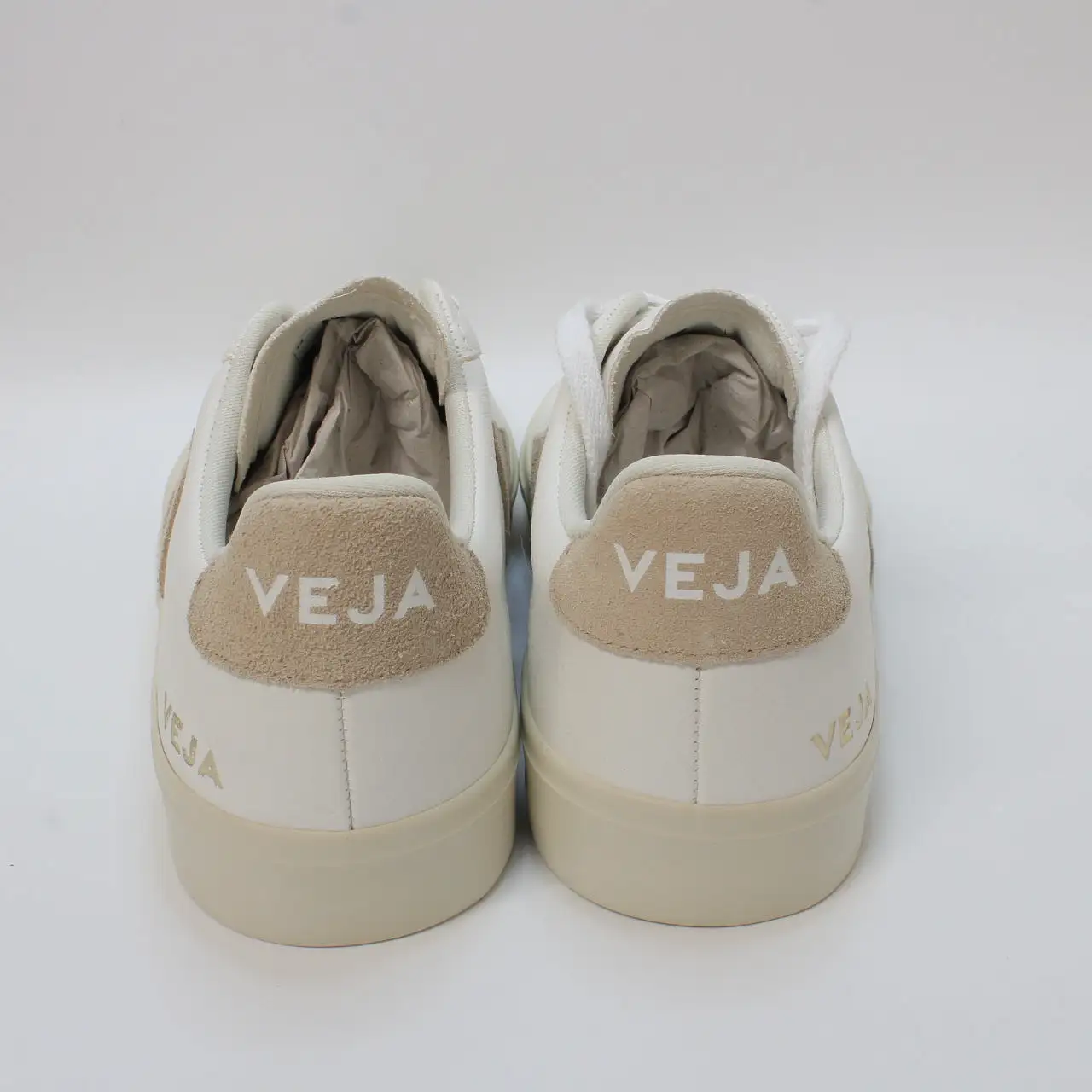 Veja Campo White Almond F Trainers