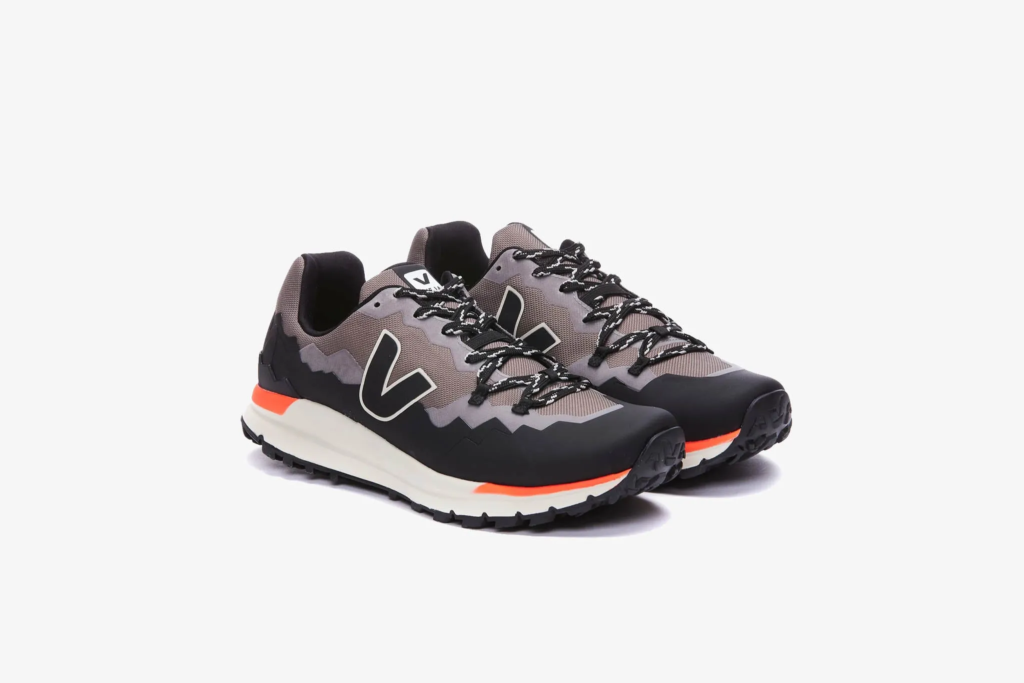 Veja Fitz Roy Trek Shell M - Basalte/Black