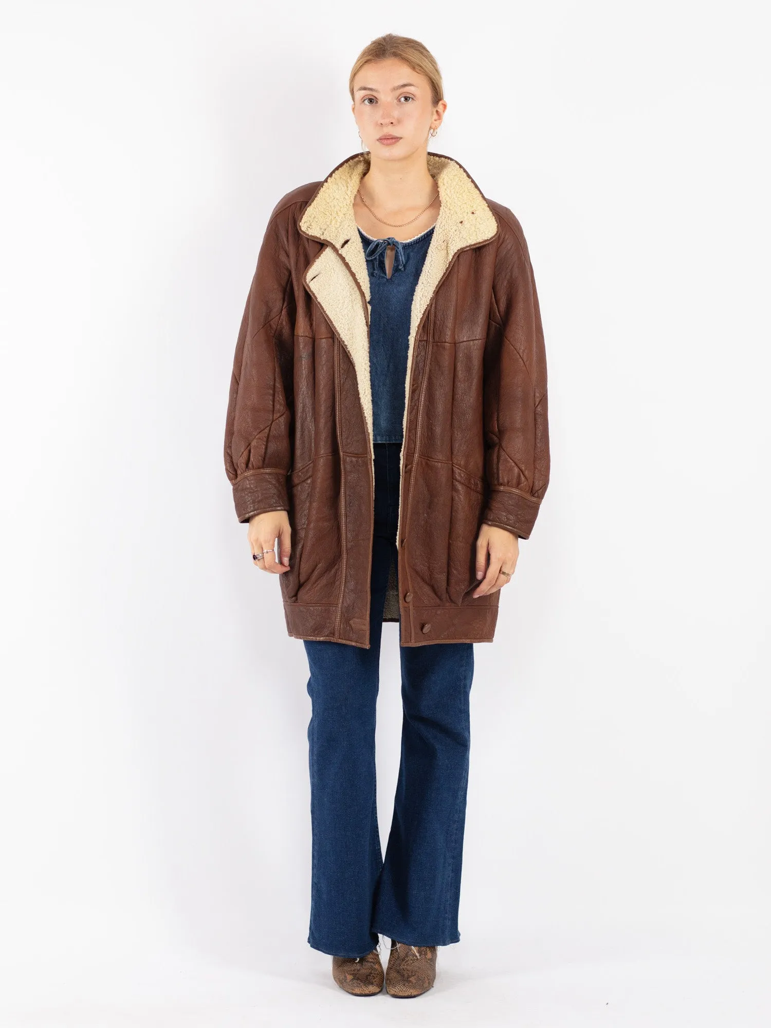 Vintage 90's Women Sheepskin Coat in Brown