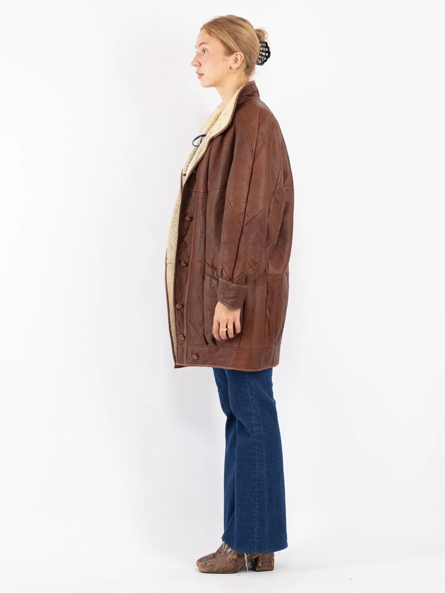 Vintage 90's Women Sheepskin Coat in Brown