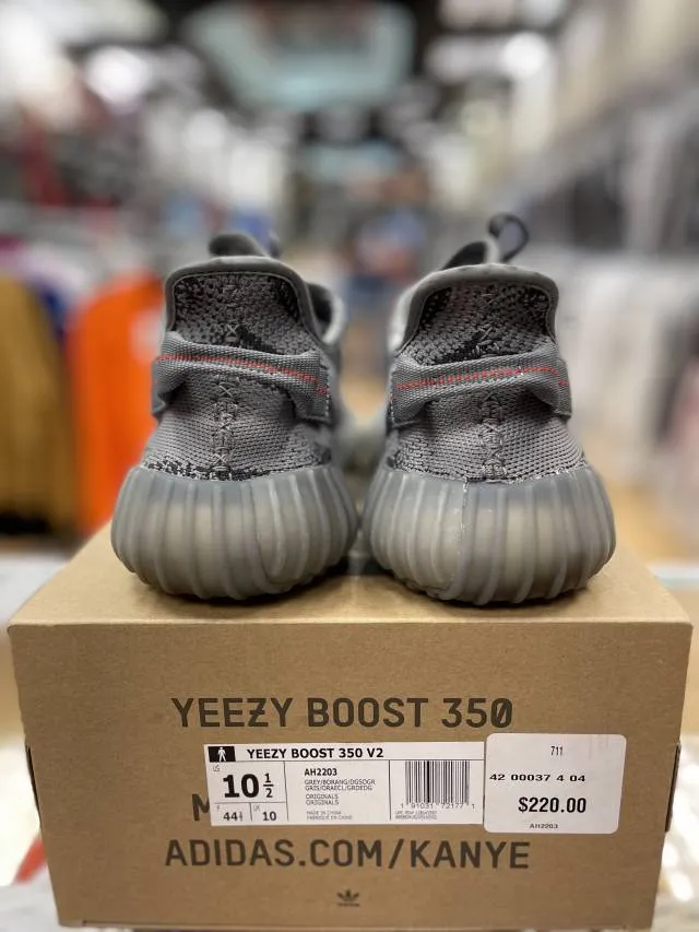 Vnds adidas Yeezy Boost 350 V2 Beluga 2.0