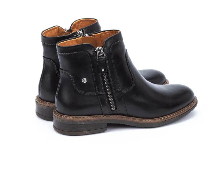 Women's Pikolinos Aldaya Ankle Boots with Zip Color: Black (WIDE WIDTH)